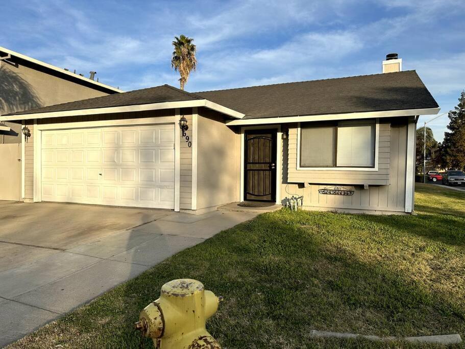 Comfortable House W/ Wi-Fi/Tv - Turlock,Ca Extérieur photo