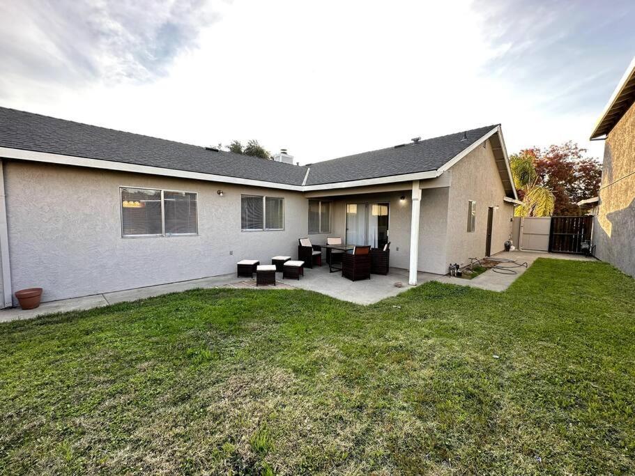 Comfortable House W/ Wi-Fi/Tv - Turlock,Ca Extérieur photo